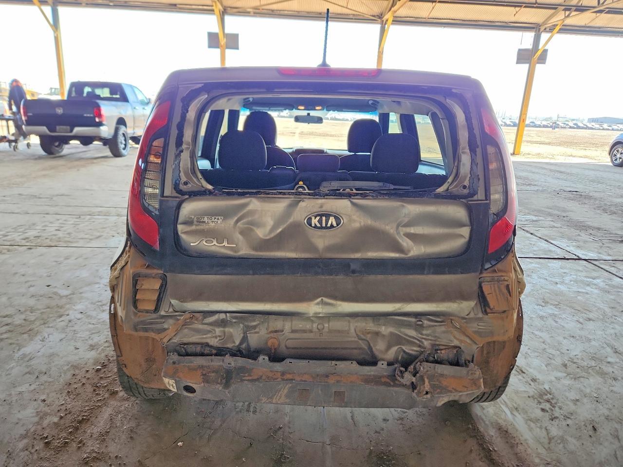 2016 KIA Soul Base