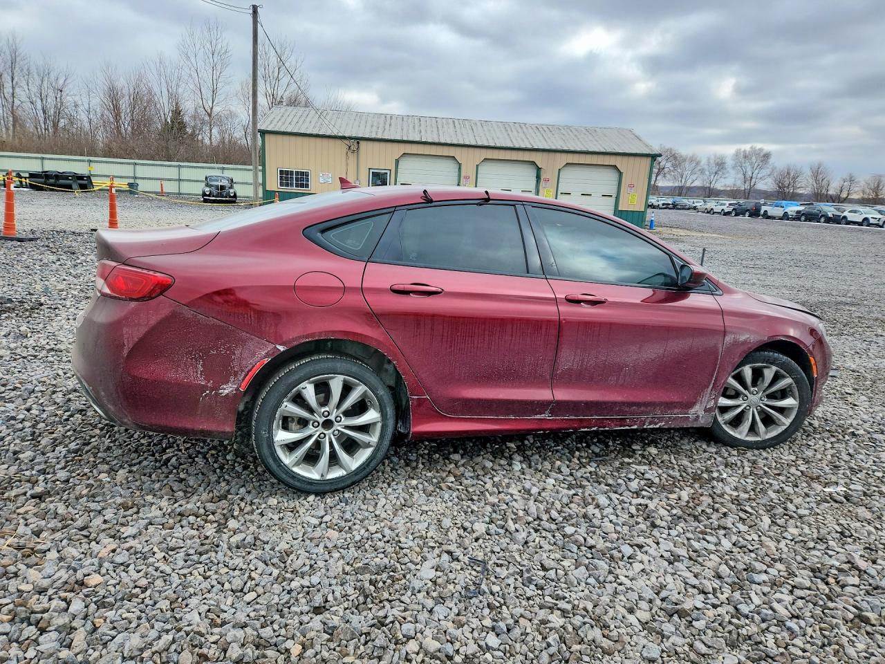 2015 Chrysler 200 s