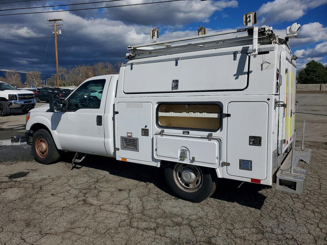 2013 Ford F350 CNG 2X4