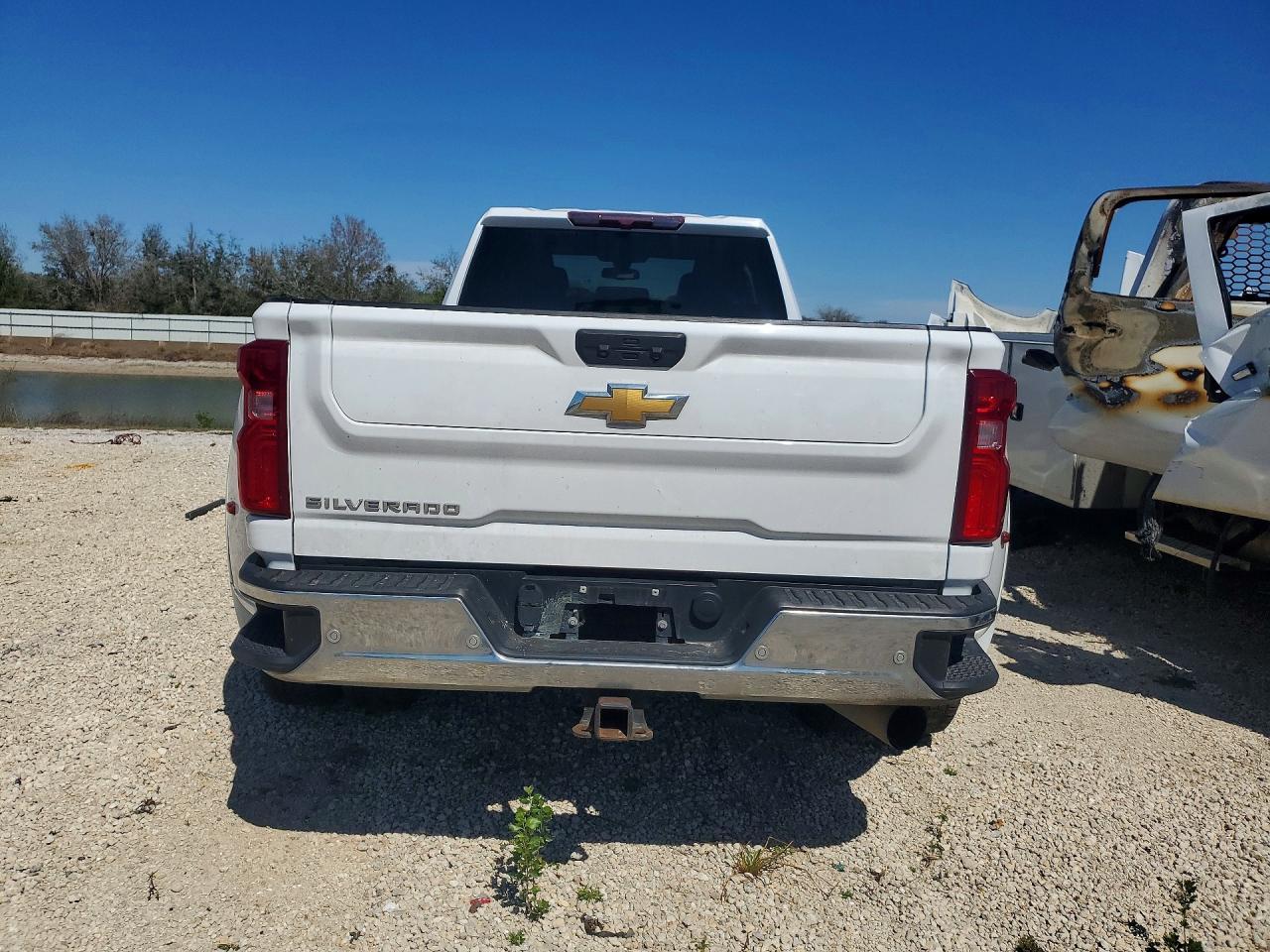 2023 Chevrolet Silverado K3500