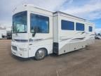 2005 Workhorse Custom Chassis P32 RV