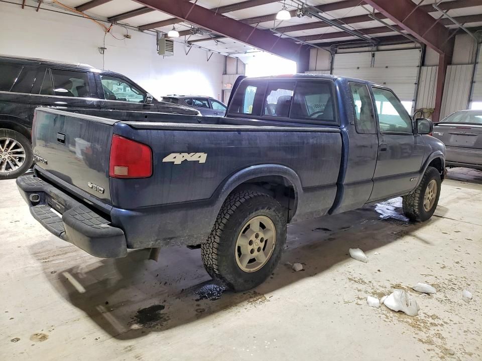 2003 Chevrolet S Truck S10