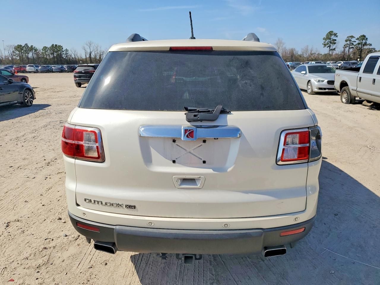 2010 Saturn Outlook xr