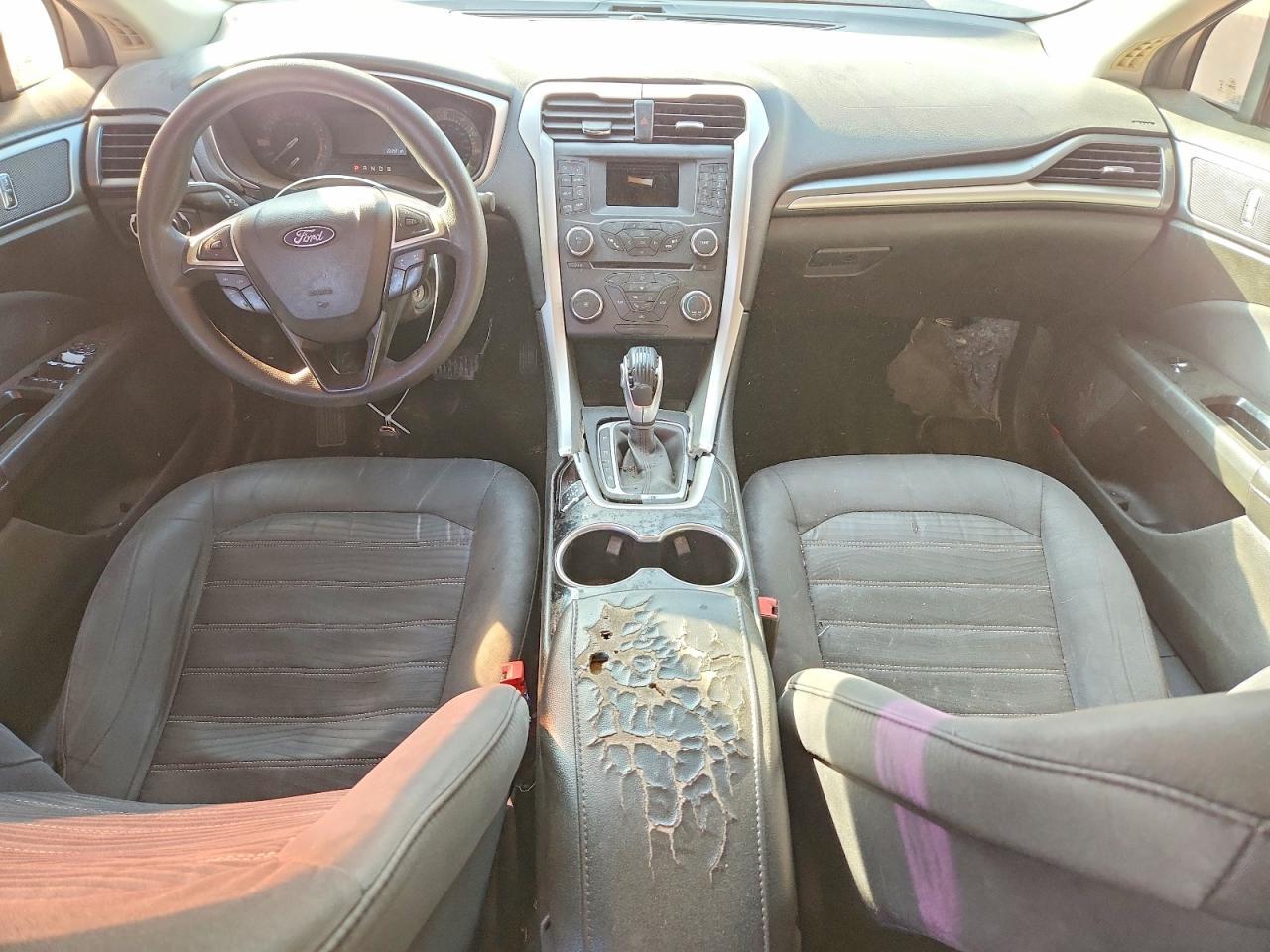 2016 Ford Fusion se