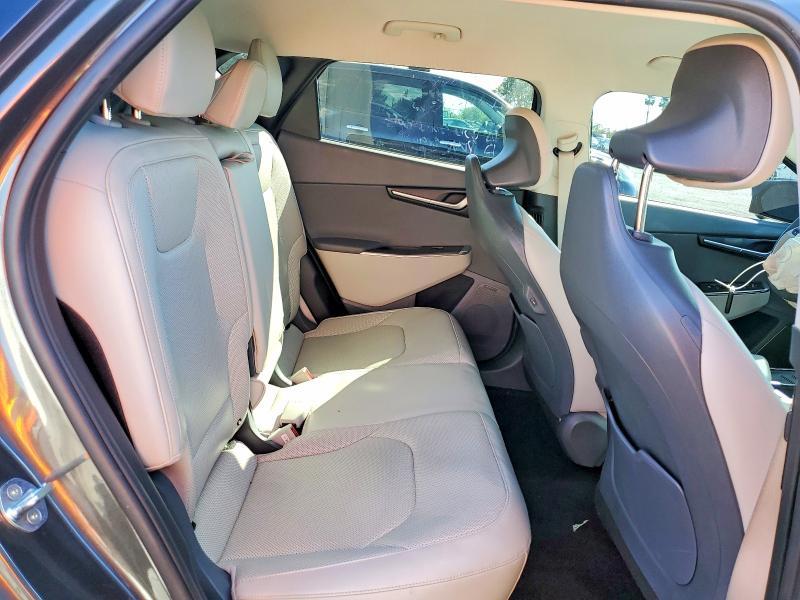 2023 KIA EV6 Light