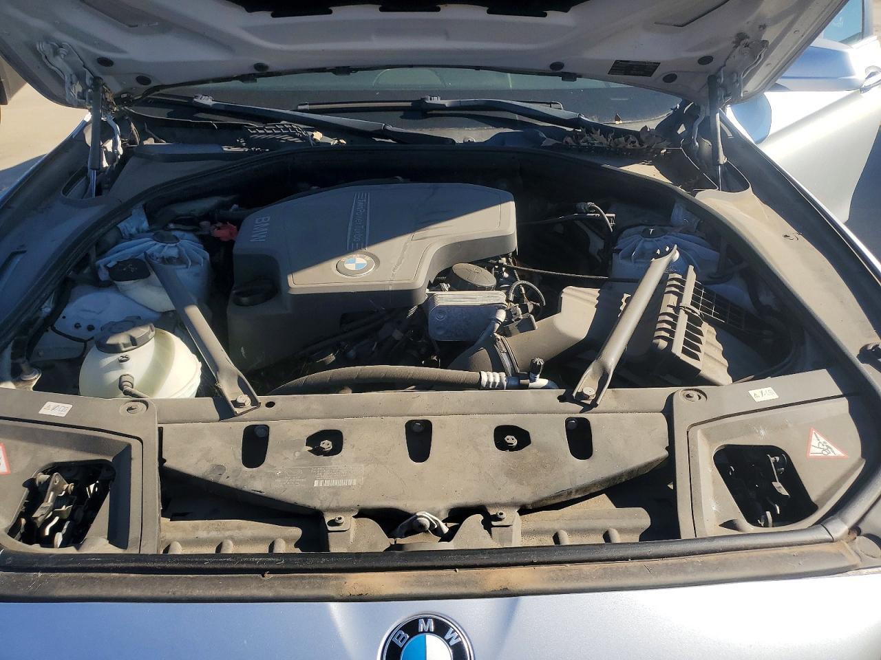 2013 BMW 528 xi
