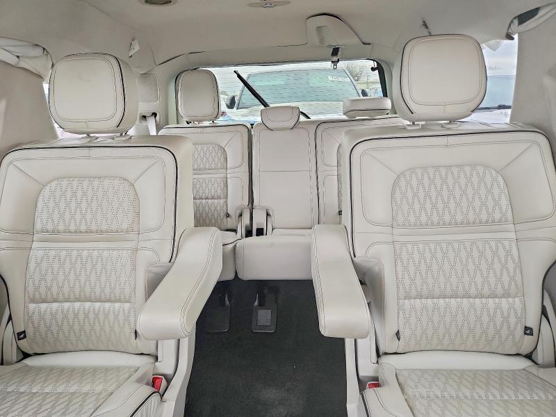 2021 Lincoln Navigator Black Label