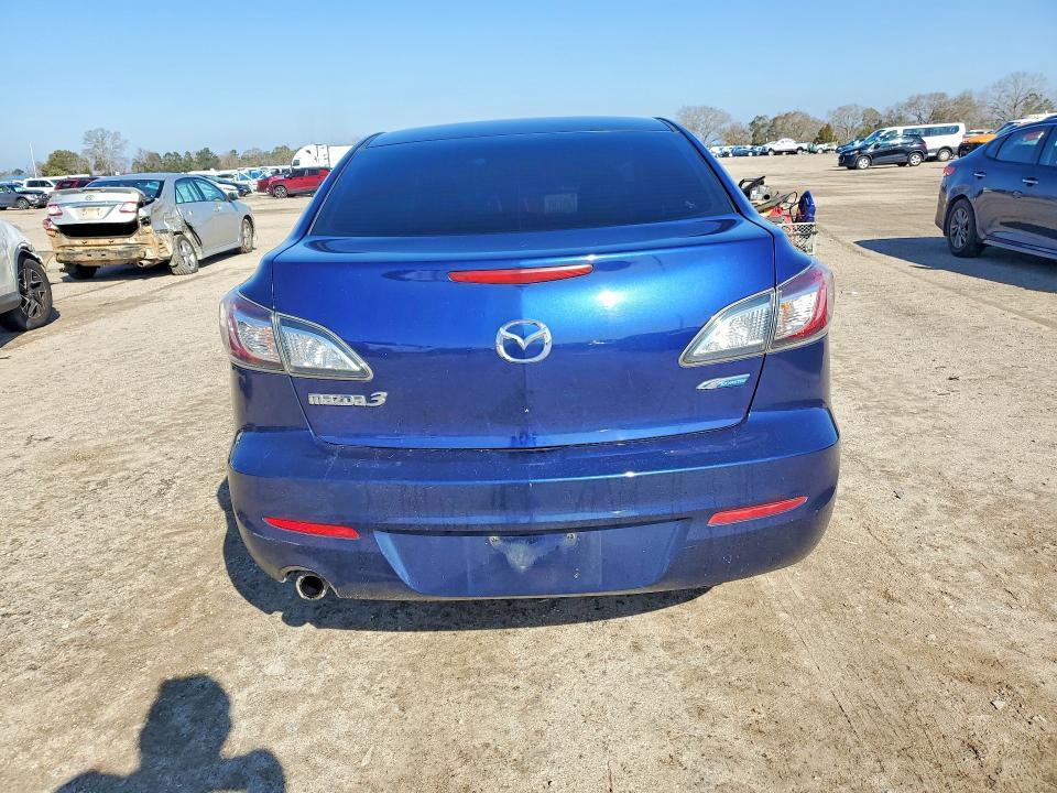 2012 Mazda 3 I