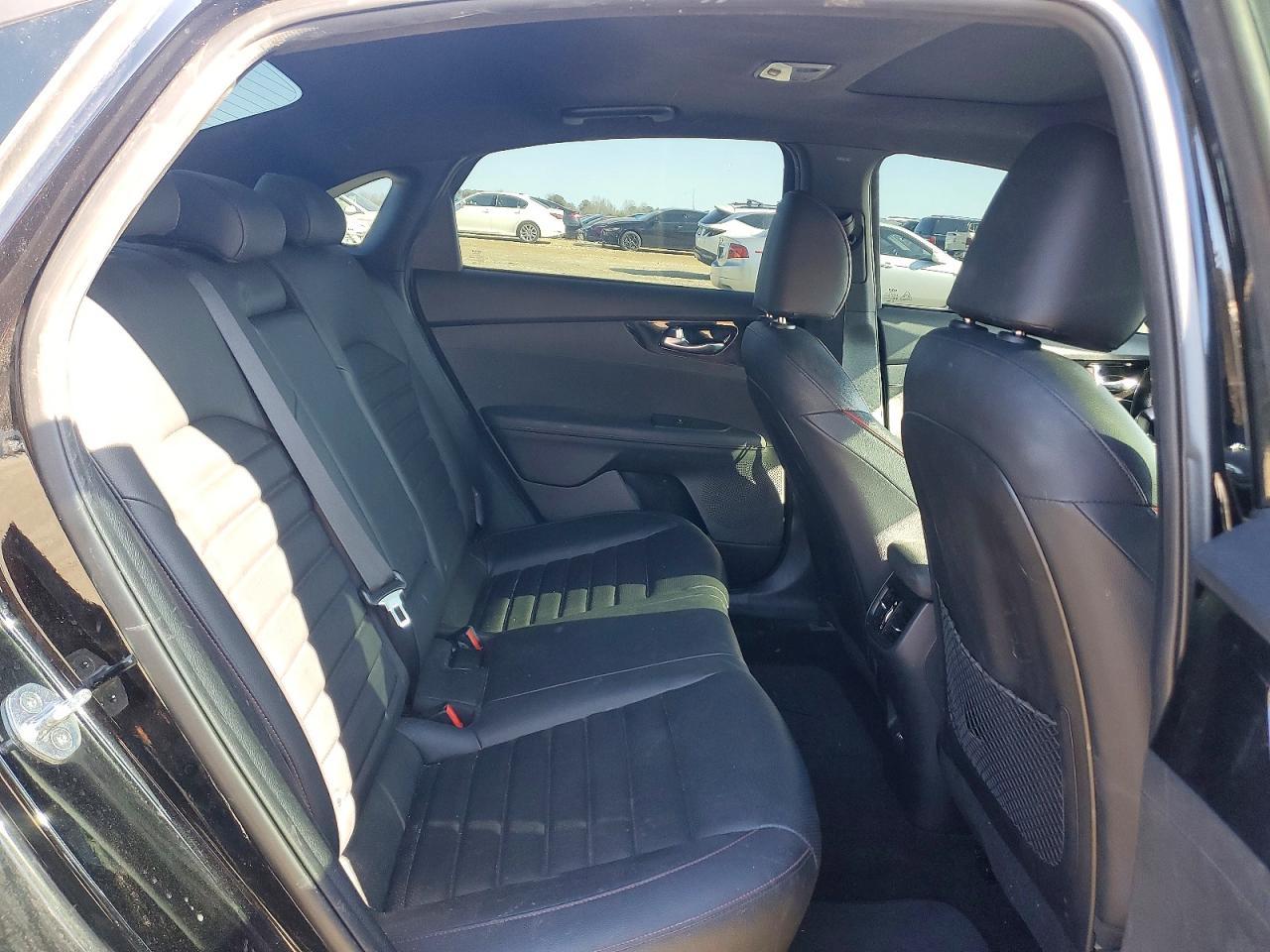 2022 KIA Forte gt
