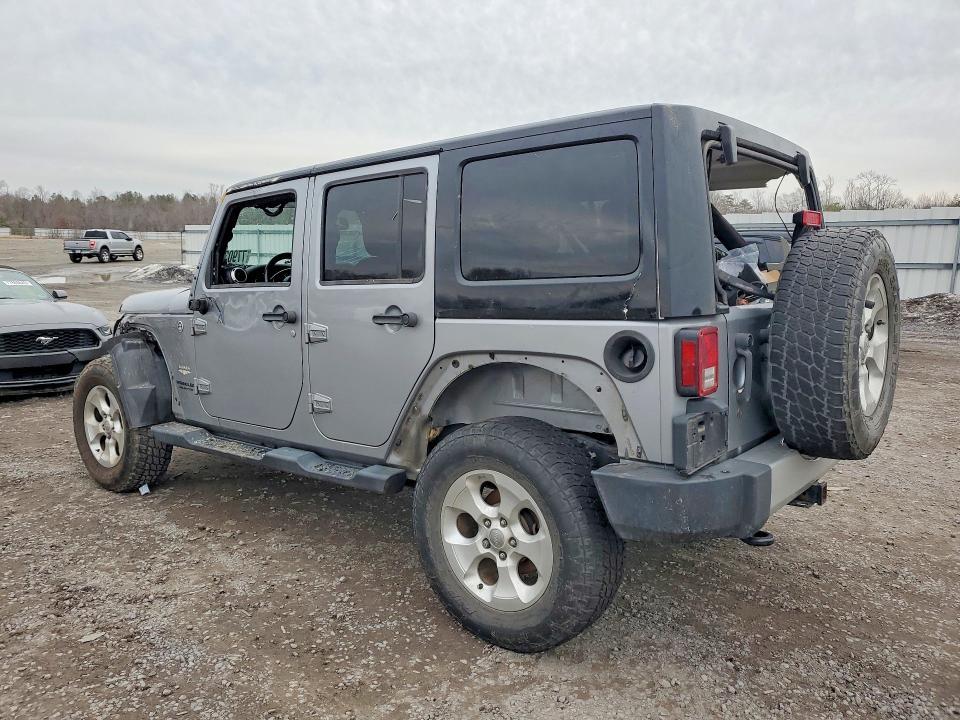 2013 Jeep Wrangler Unlimited Sahara