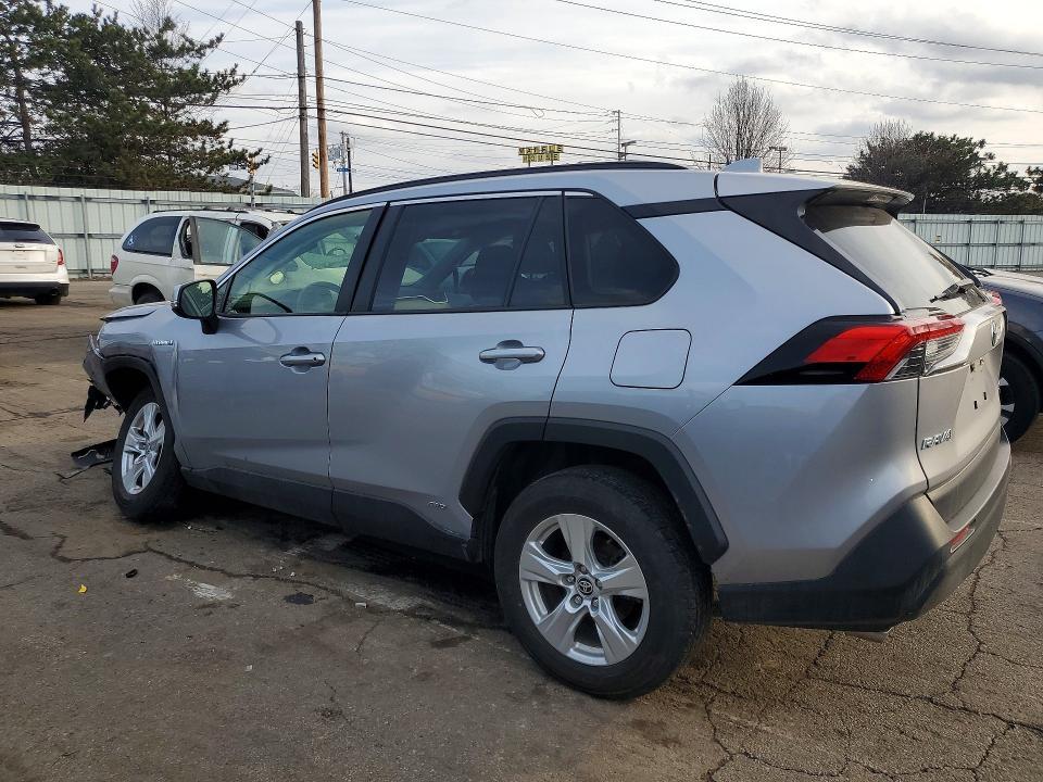 2021 Toyota Rav4 xle