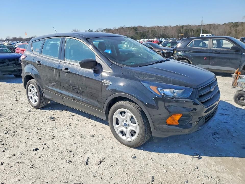 2018 Ford Escape s