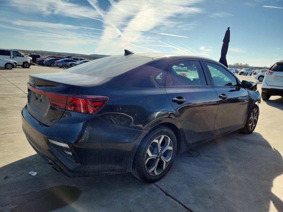 2020 KIA Forte fe