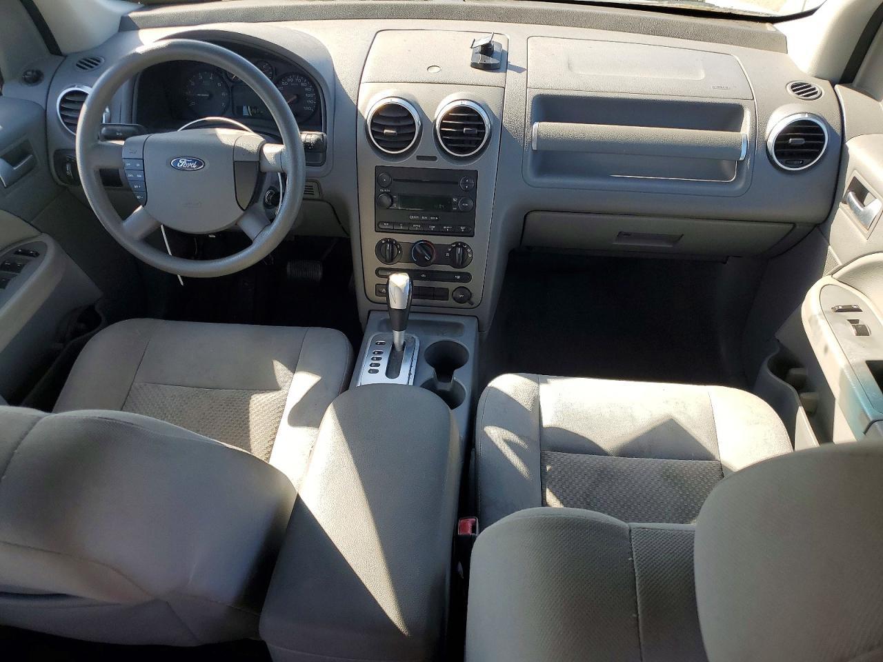 2005 Ford Freestyle se