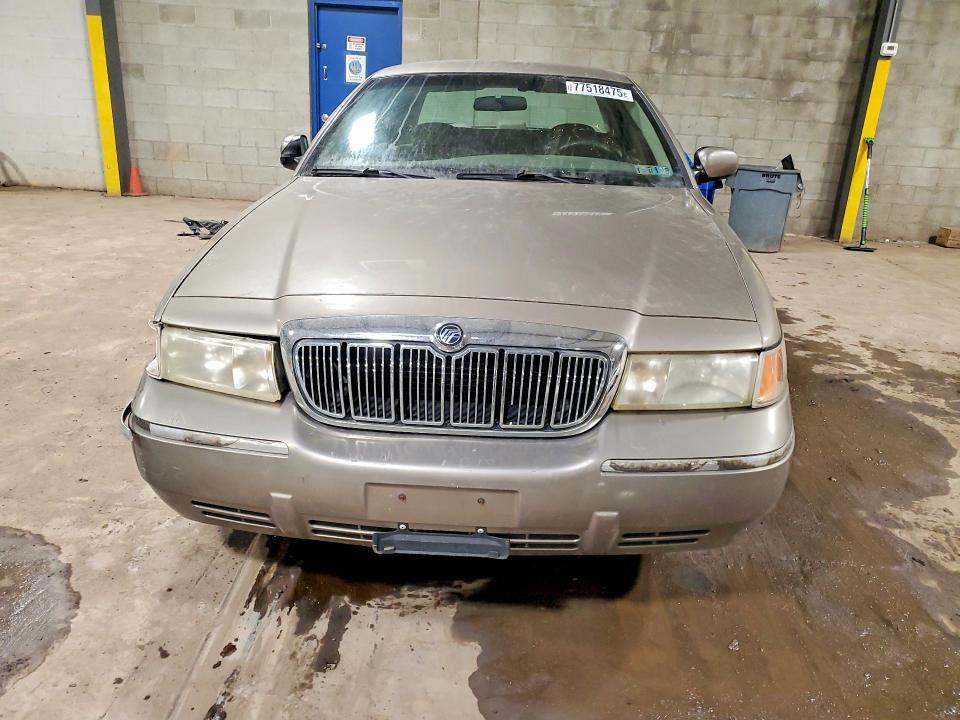 2002 Mercury Grand Marquis gs
