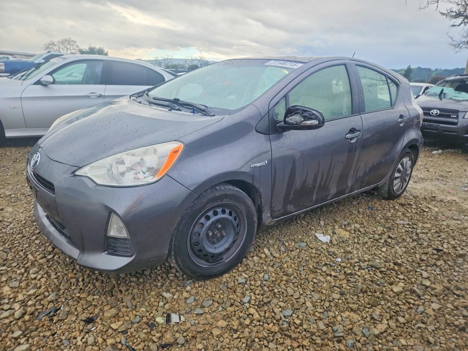 2014 Toyota Prius c