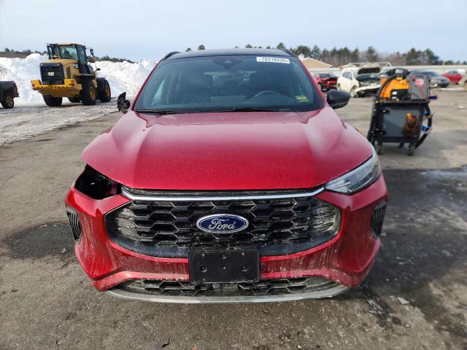 2024 Ford Escape st Line