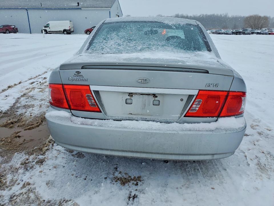 2004 KIA Optima lx V6