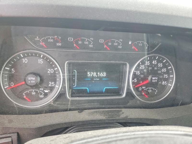 2019 International Lt625 Semi Truck