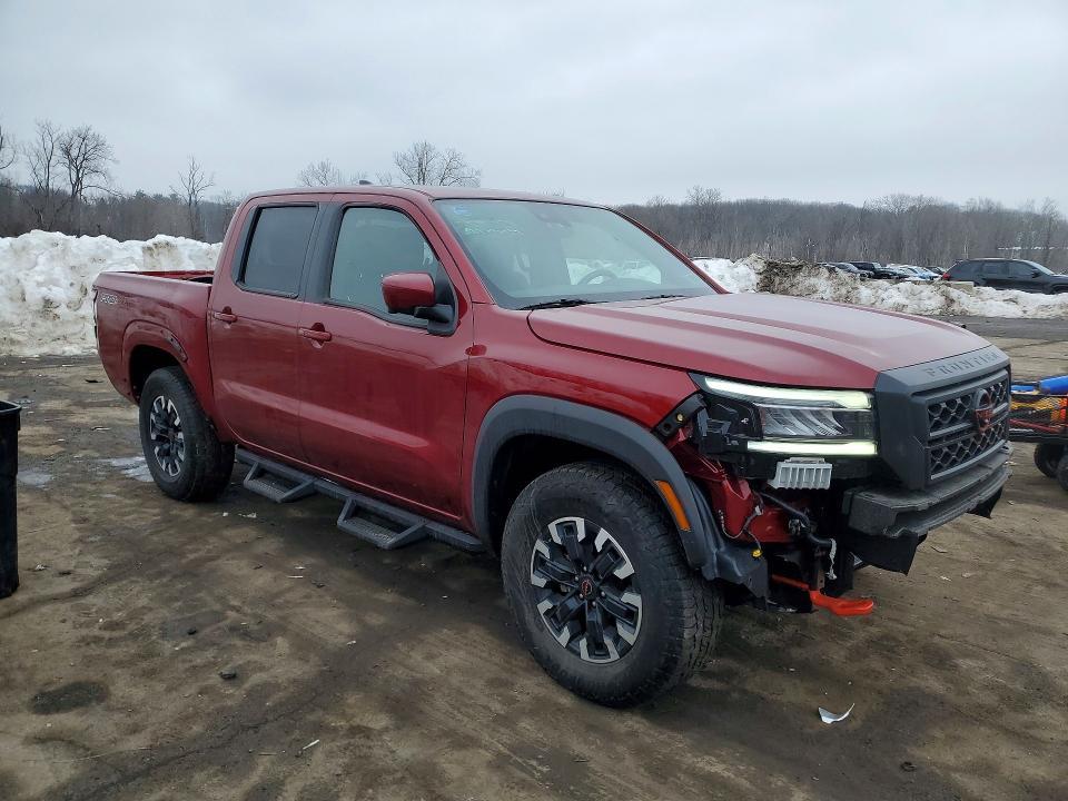 2022 Nissan Frontier s