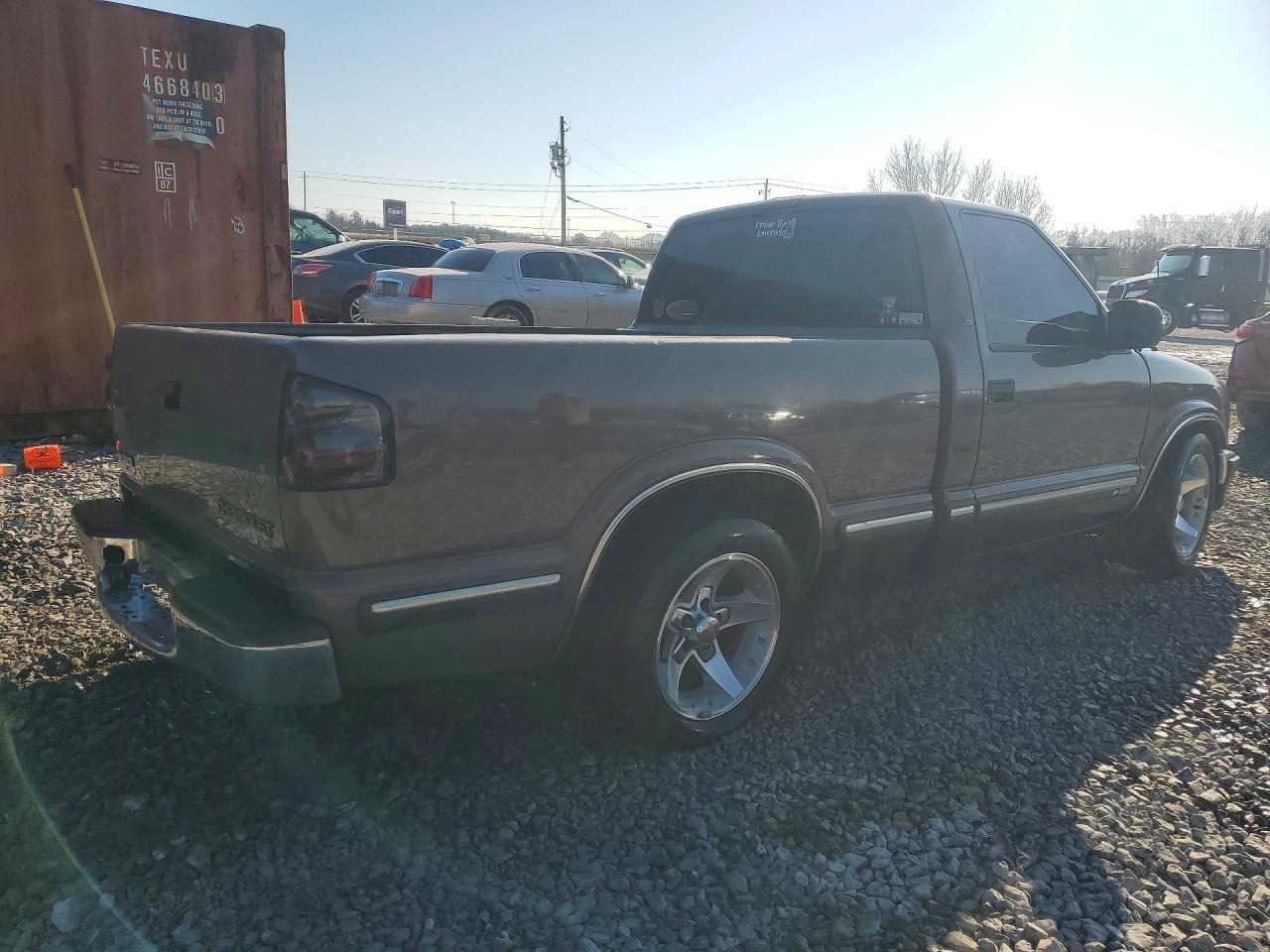 1999 Chevrolet S Truck S10