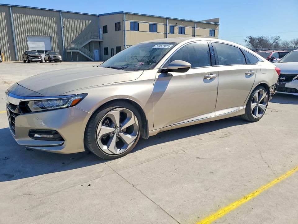 2018 Honda Accord Touring