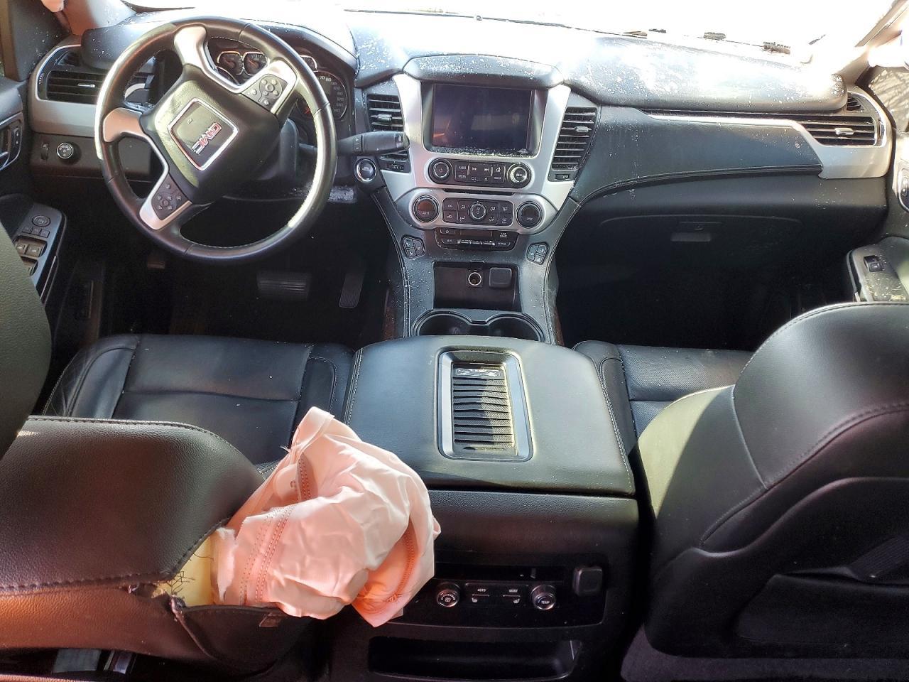 2016 GMC Yukon slt