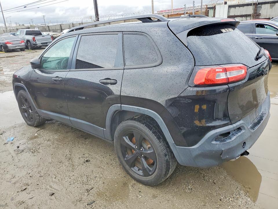 2017 Jeep Cherokee Sport