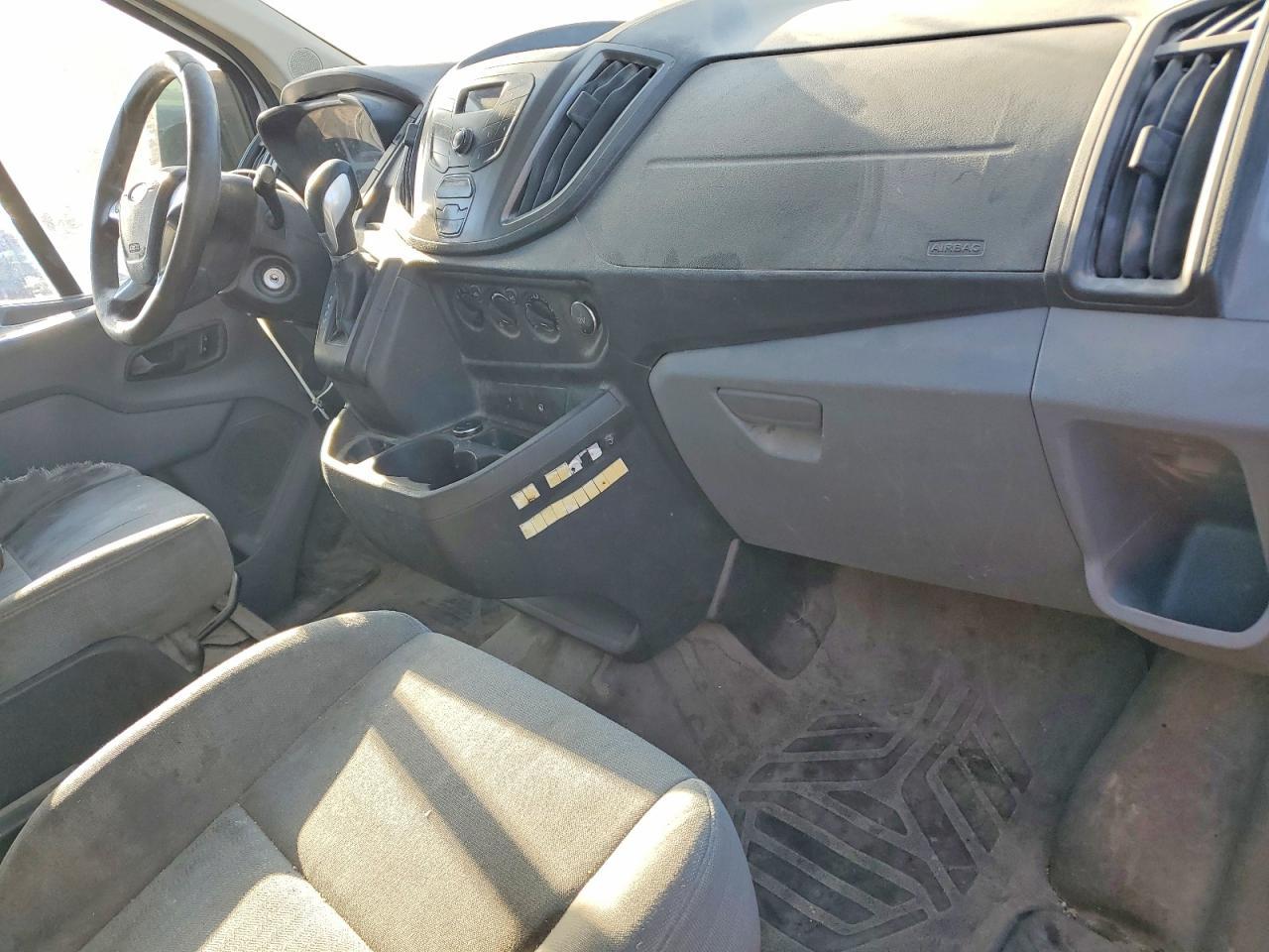 2015 Ford Transit T-250
