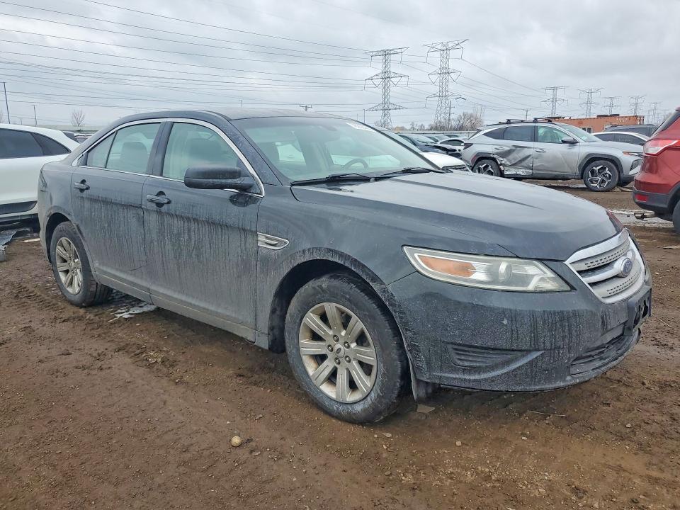 2011 Ford Taurus se