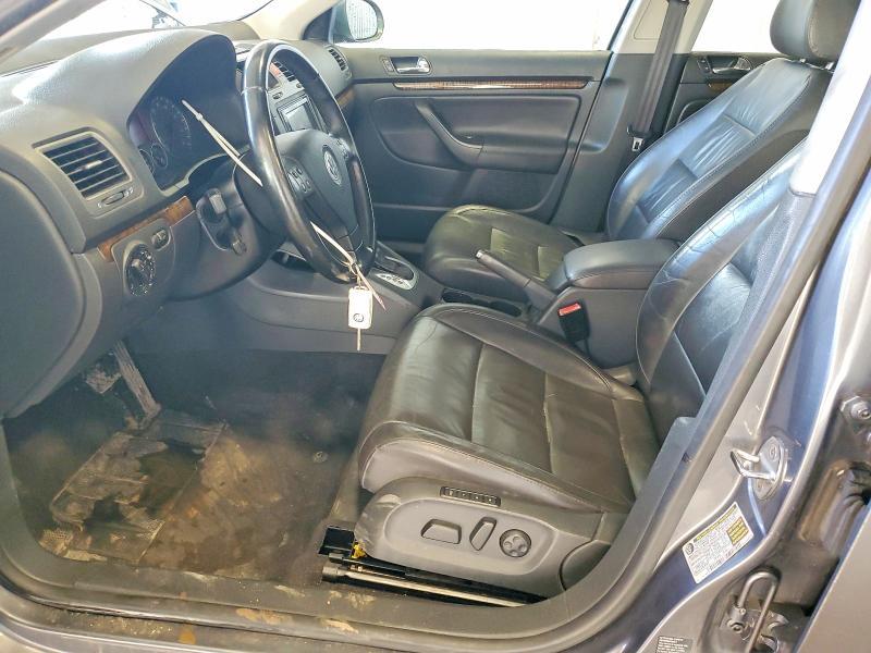 2005 Volkswagen New Jetta 2.5l Option Package 2