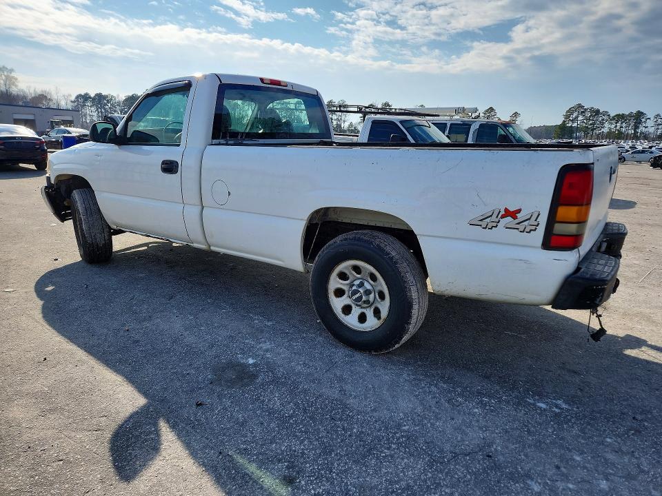 2007 GMC New Sierra K1500 Classic