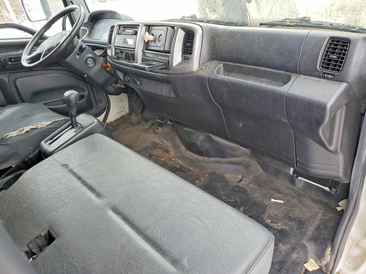 2010 Hino 258/268 Refrigerated BOX Truck