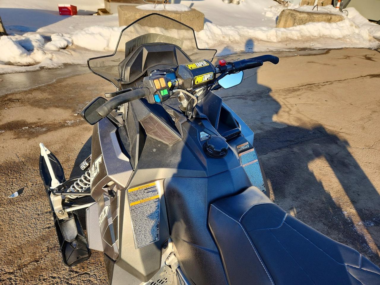 2018 Polaris 800 Switchback Assau