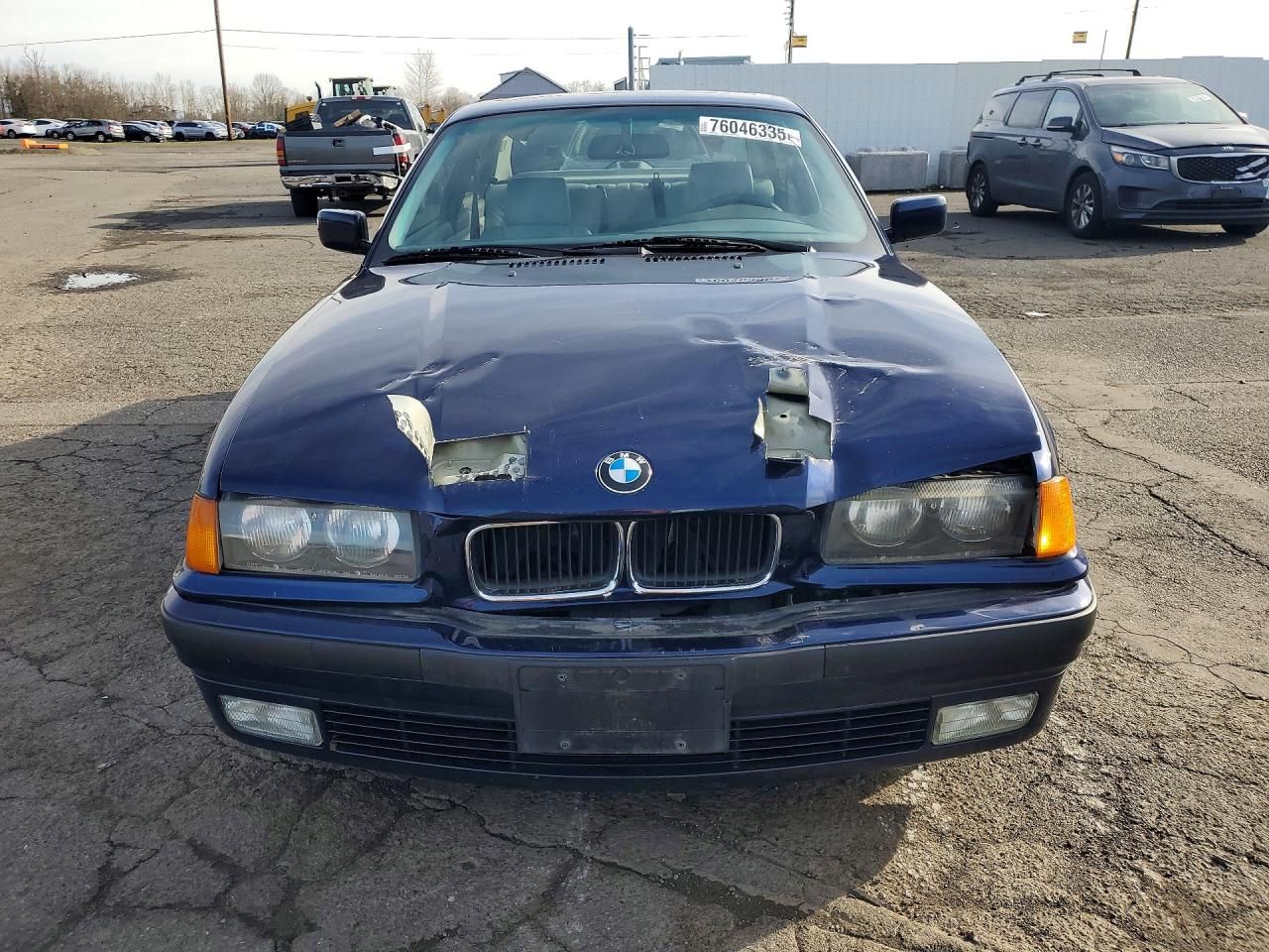 1994 BMW 325 is Automatic