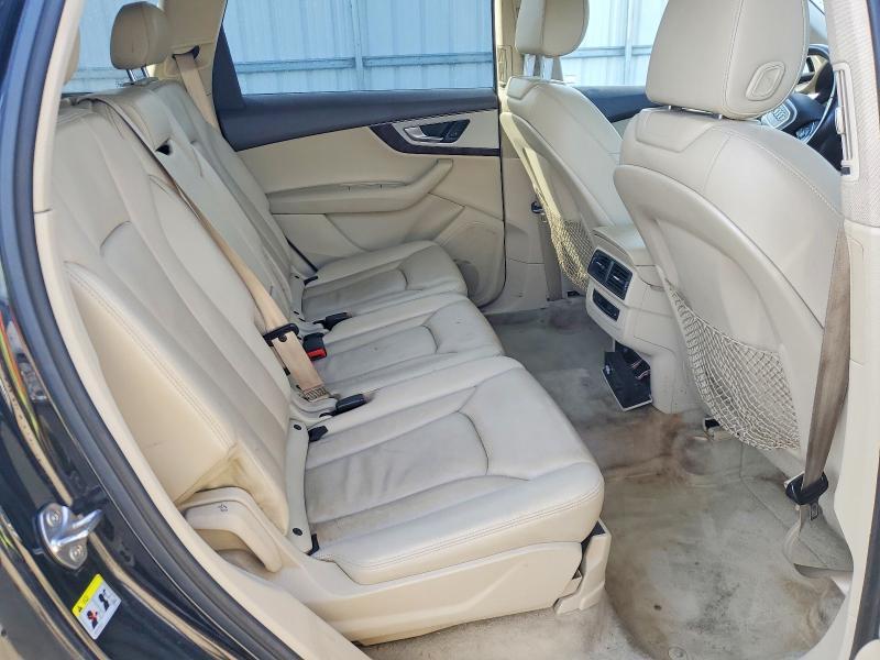 2017 Audi Q7 Premium Plus