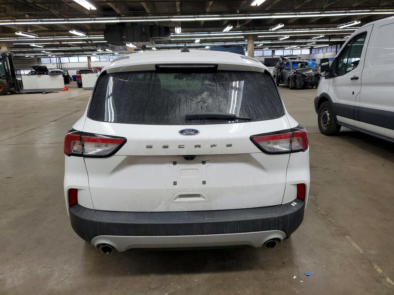 2021 Ford Escape s