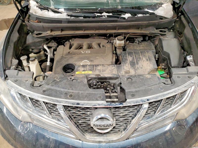 2012 Nissan Murano s