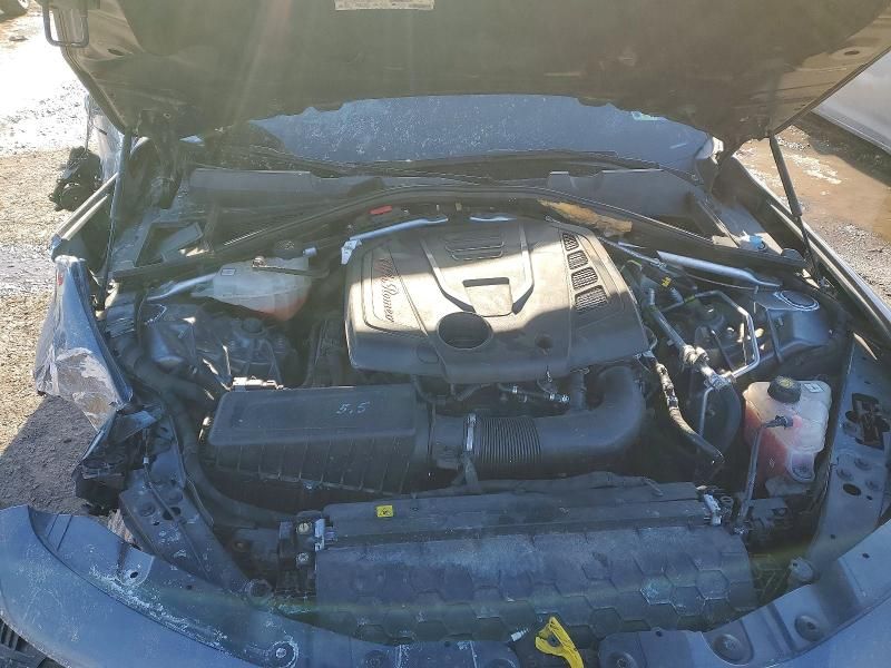 2017 Alfa Romeo Giulia ti Q4