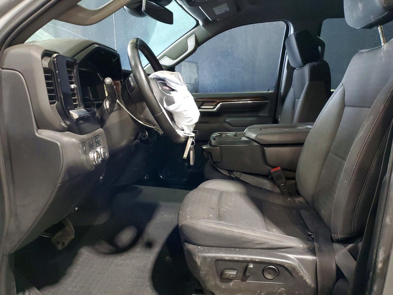 2024 GMC Sierra K2500 SLE