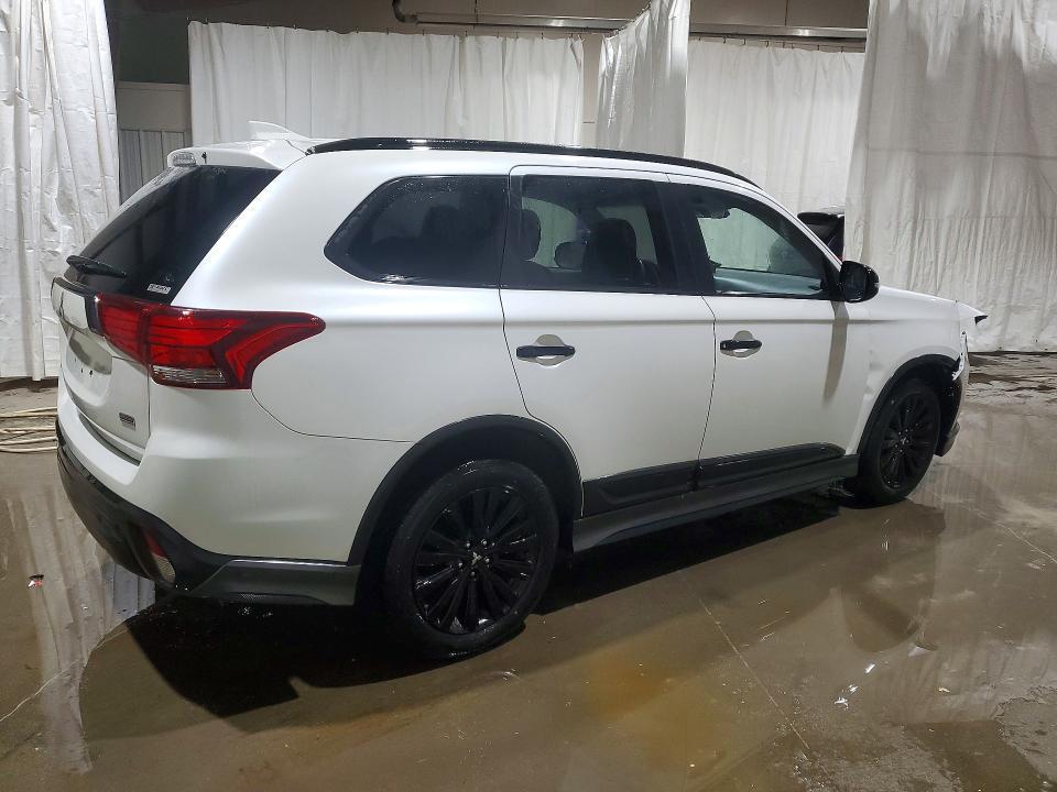 2020 Mitsubishi Outlander se