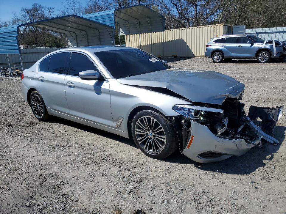 2019 BMW 530 i