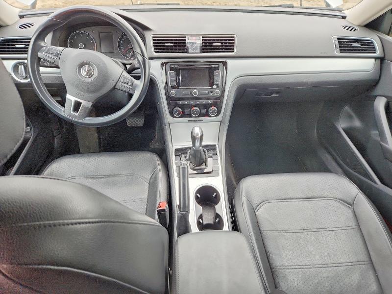 2013 Volkswagen Passat se
