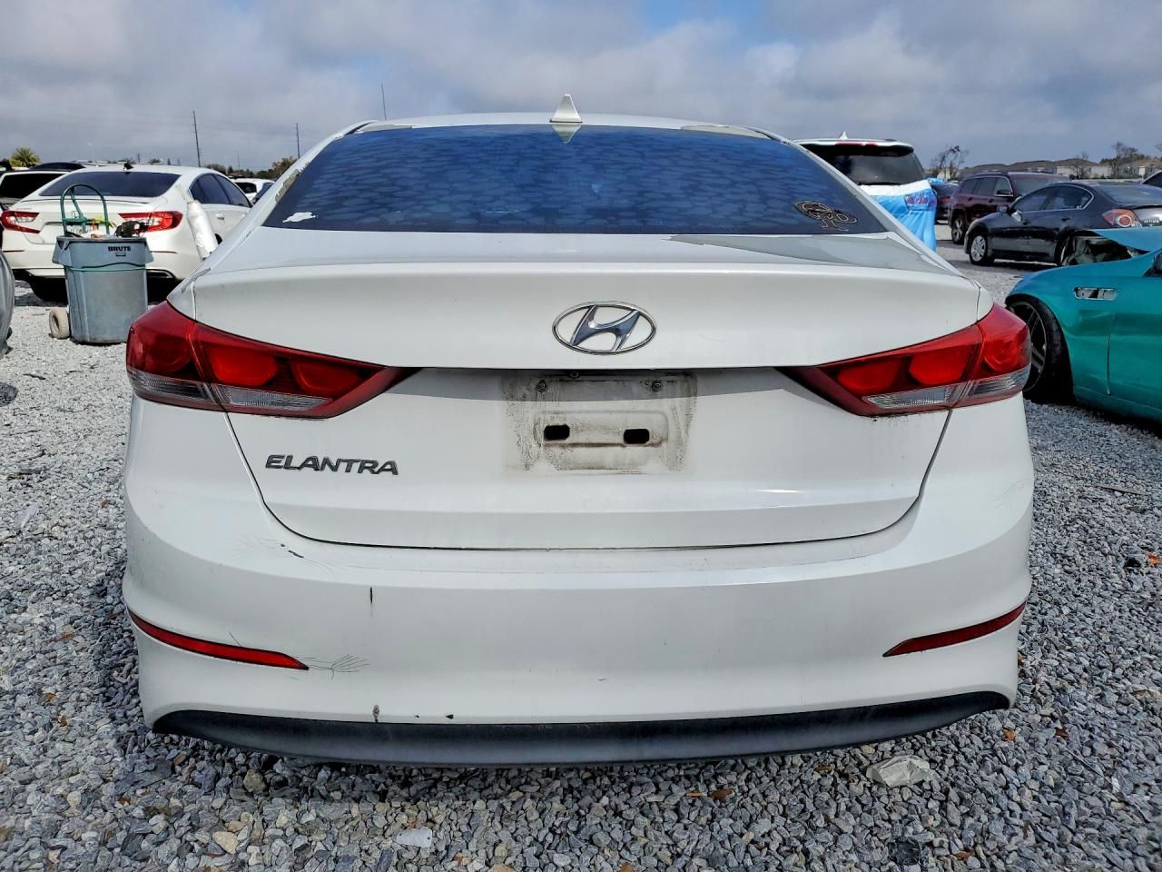 2017 Hyundai Elantra se