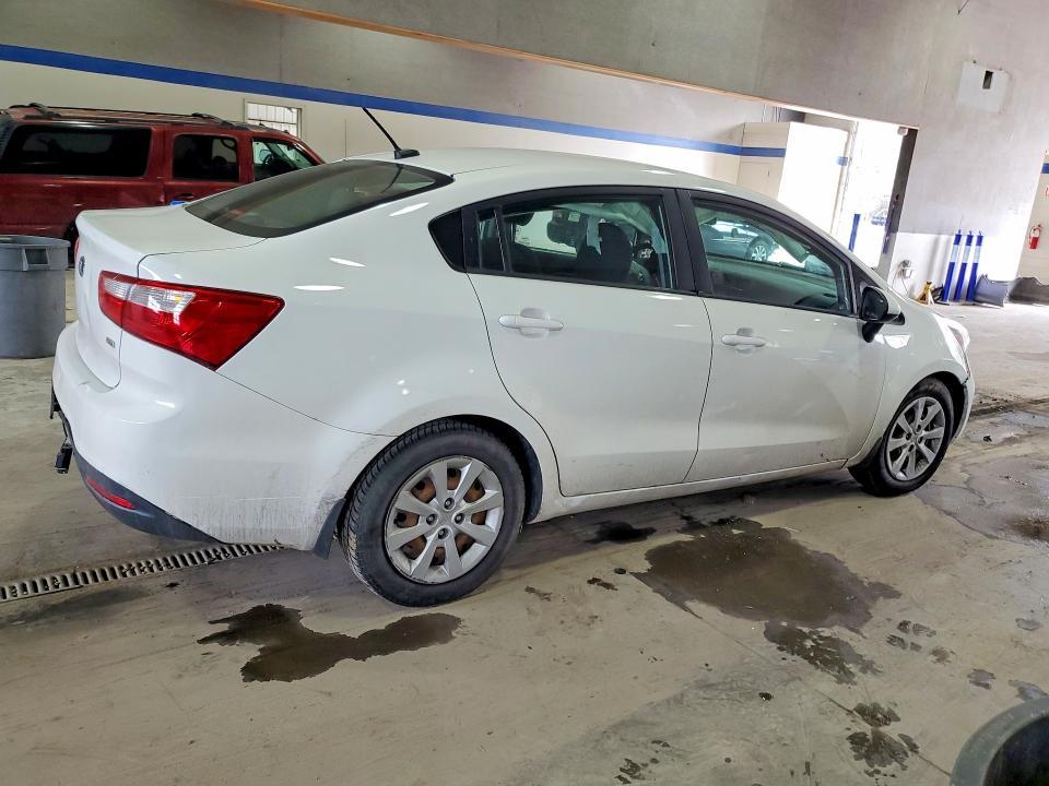 2013 KIA Rio lx