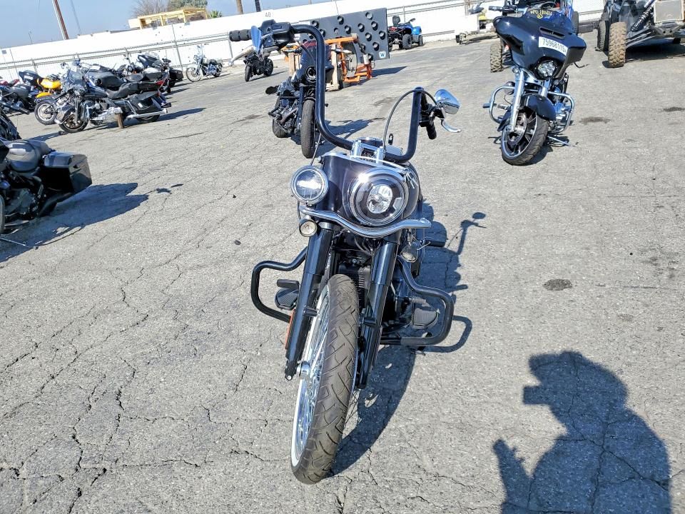 2020 Harley-Davidson Flhcs