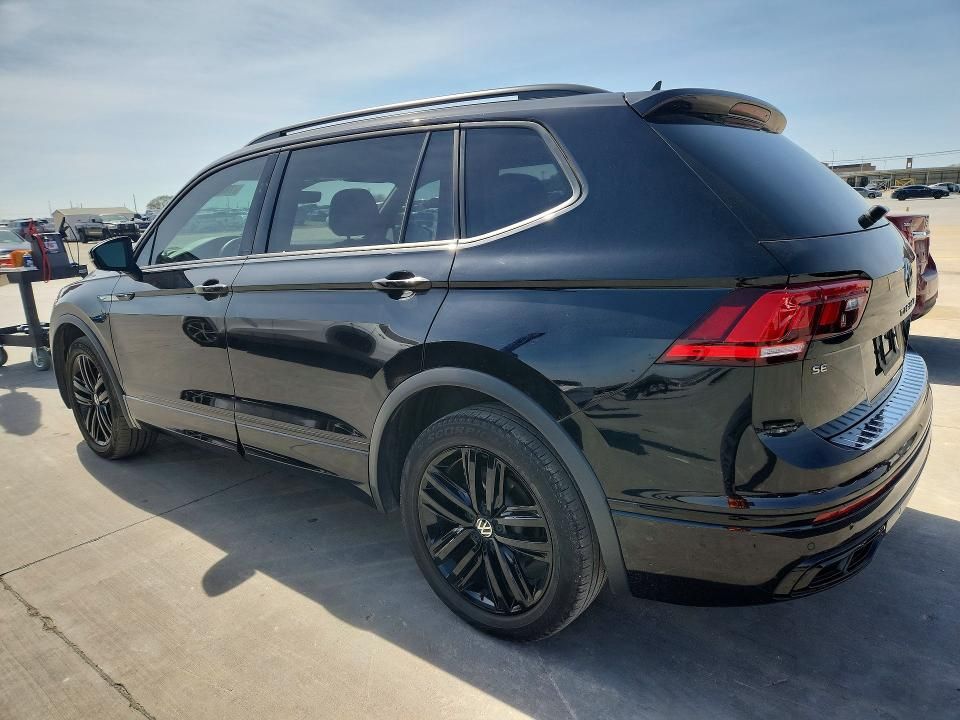 2022 Volkswagen Tiguan se R-line Black