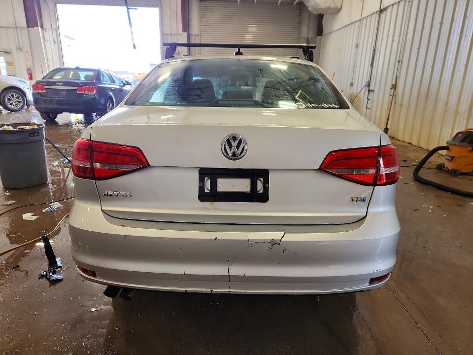 2015 Volkswagen Jetta tdi