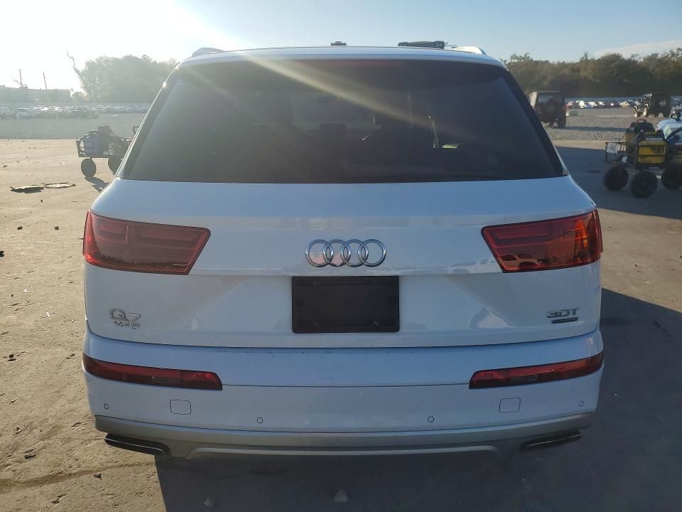 2017 Audi Q7 Premium Plus