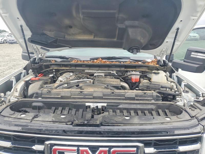 2024 GMC Sierra K2500 AT4